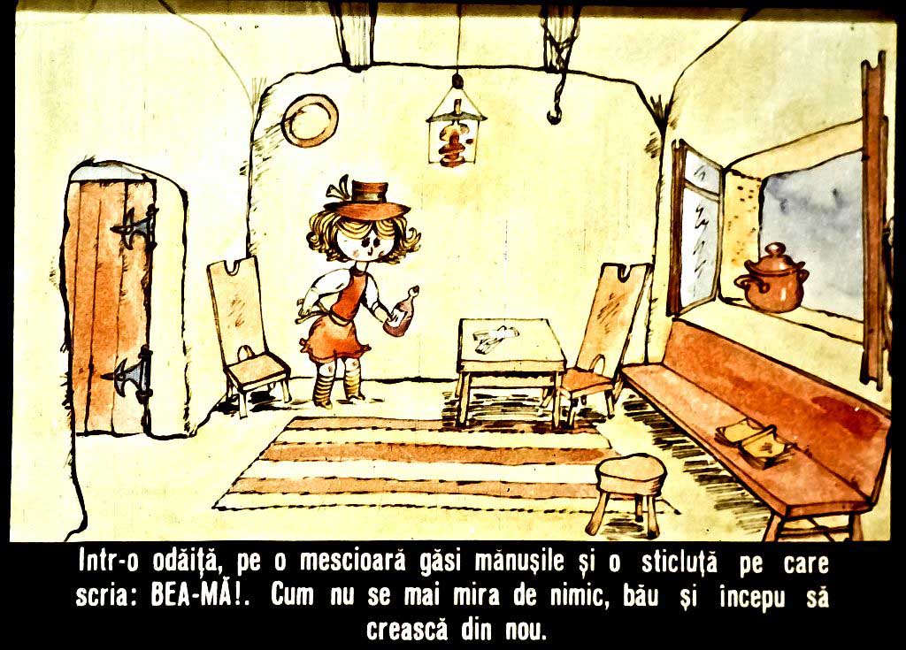 Ilustrație cu un interior de cameră, cu un personaj care ține o sticlă și descoperă obiecte pe o masă.