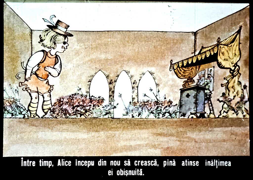 Ilustrație din povestea lui Alice, reprezentând o scenă în care Alice crește.