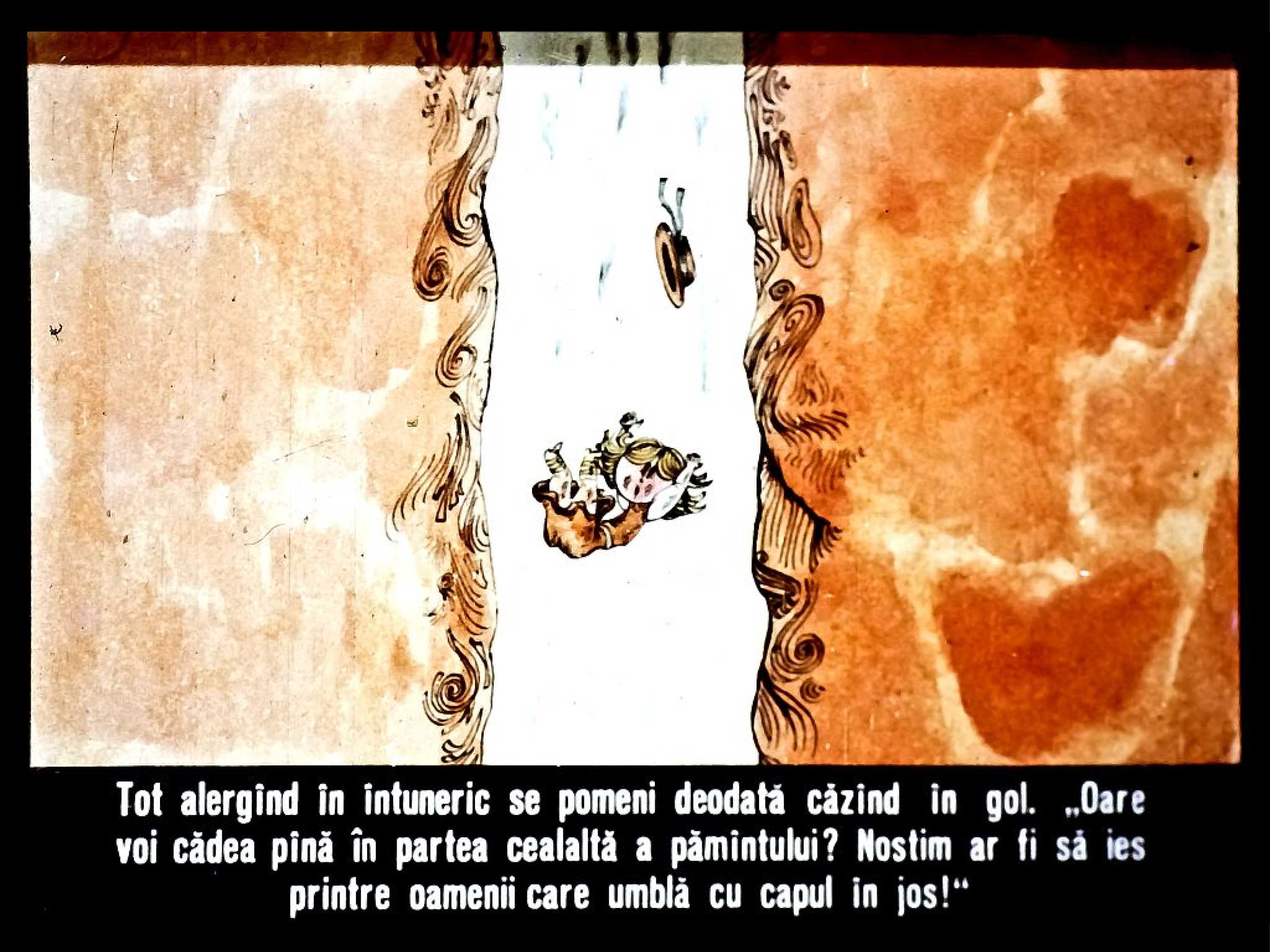 Ilustrație cu un text literar despre o experiență de cădere, prezentată pe un fundal cu un personaj și un peisaj simplificat.