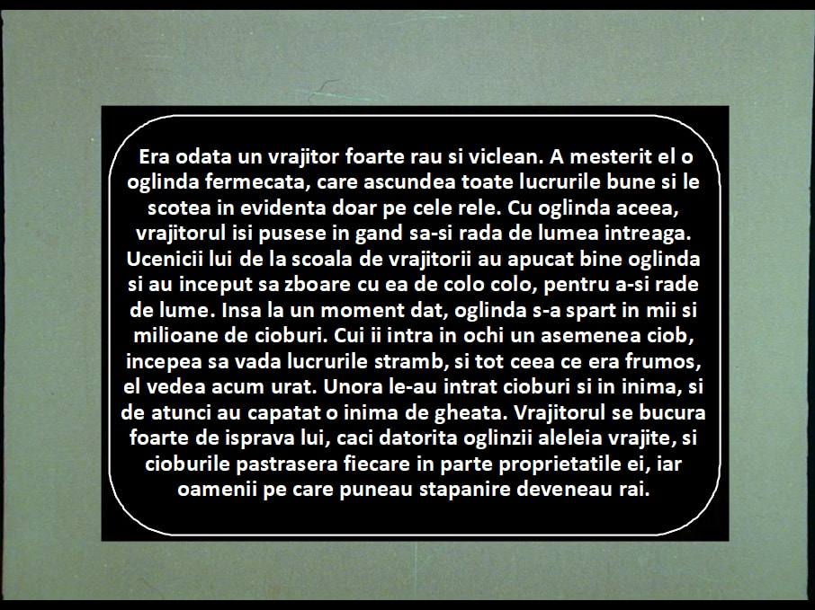 Text dintr-o poveste despre un vrajitor si o oglinda fermecata care dezvaluie si distorsioneaza realitatea.