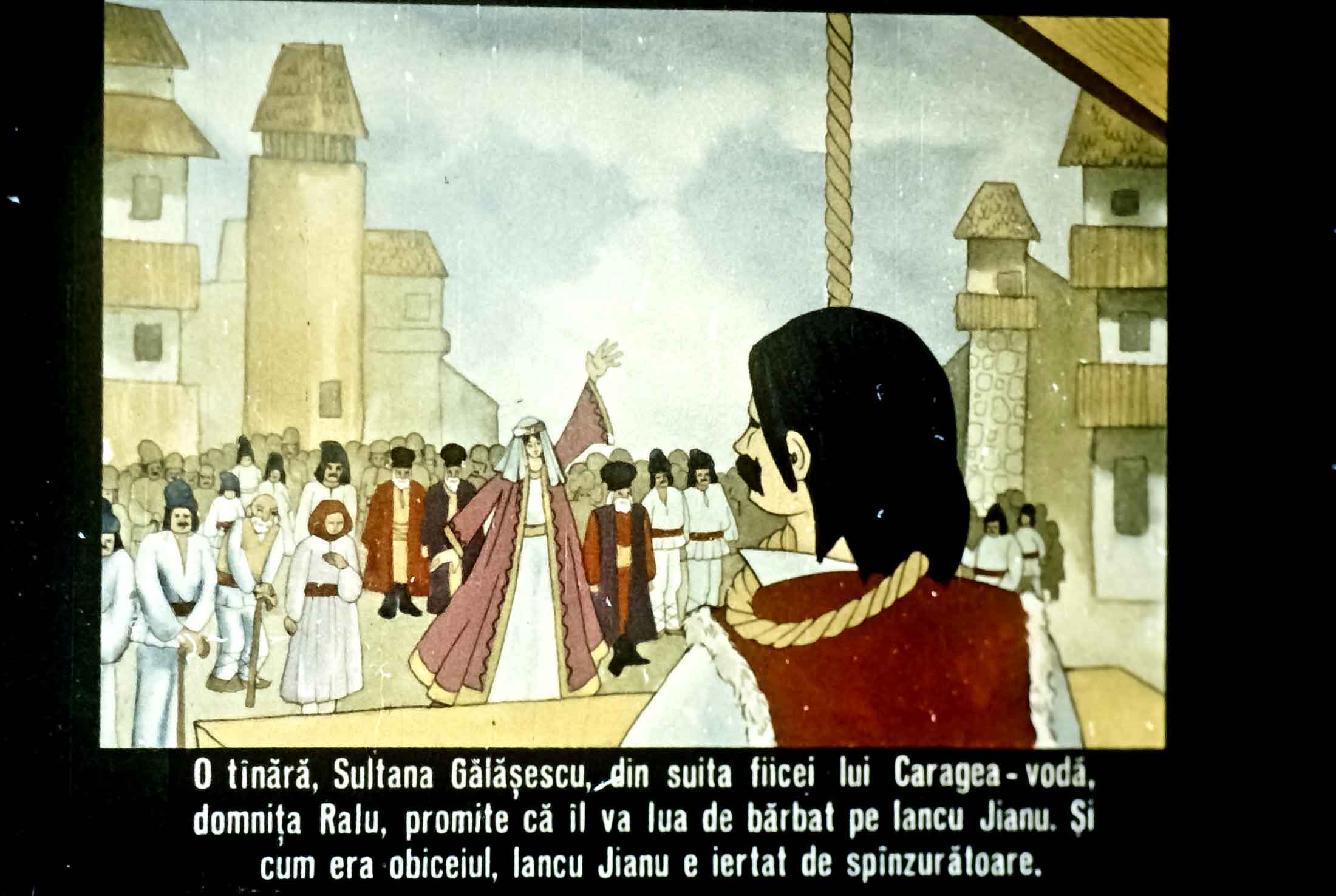 O scenă dintr-o poveste animată cu un personaj principal vizibil în fața unei mulțimi, care discută despre o promisiune de căsătorie.