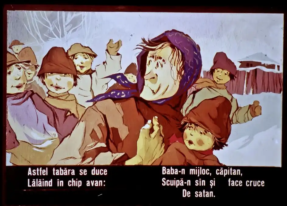 Imagine ilustrată cu personaje tradiționale care se îndreaptă spre un loc, având expresii vesele, însoțită de text care reflectă o temă culturală.